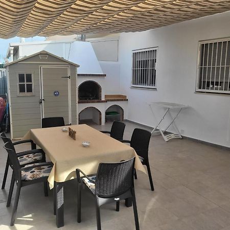 הוילה קמפואמור Magnifico Adosado Con Piscina Y Barbacoa מראה חיצוני תמונה